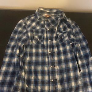 Blue plaid long sleeve shirt size small